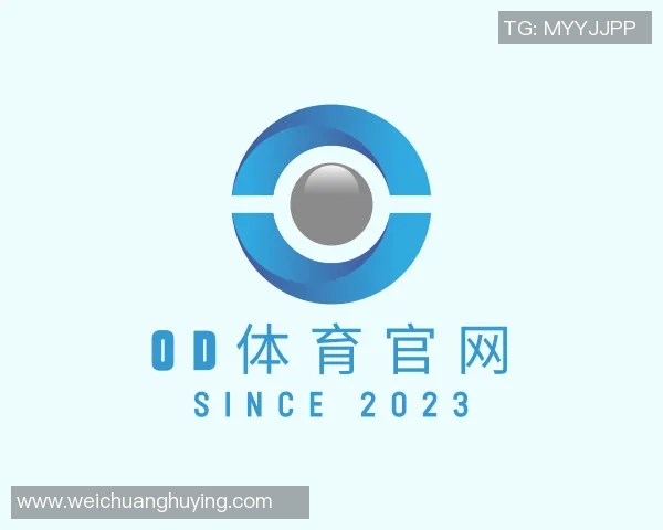 足球明星齐聚一堂与大罗亲密互动展现传奇魅力与足球精神