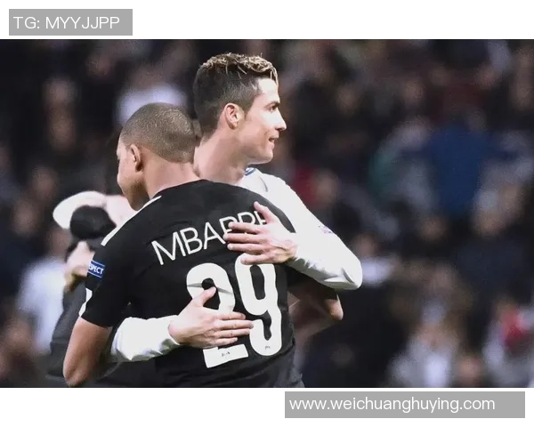 崇拜与追随足球明星C罗如何成为无数年轻人的偶像与榜样